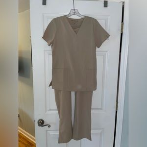 Mandala Tan Scrub Set Size XS